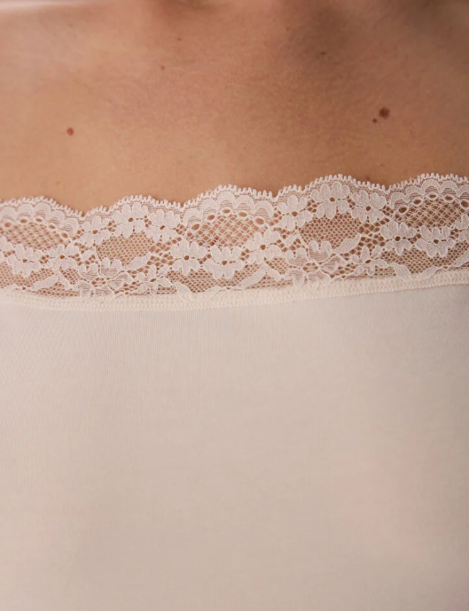 PL23VH2M26IY Ներքնազգեստ շապիկ անթև  COTTON LACE SEQUARE NECK CAMI