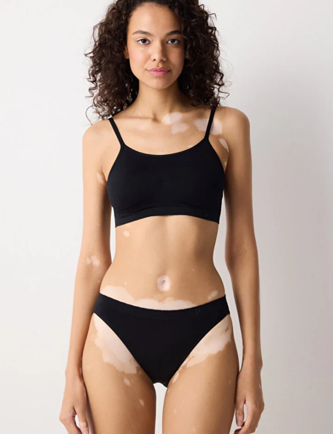 Sleeveless underwear top
