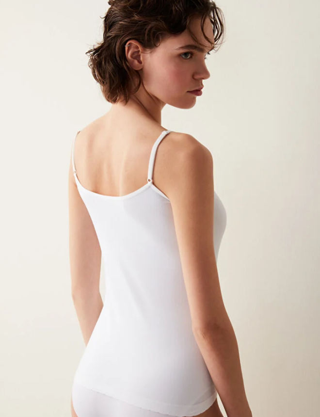Undershirt